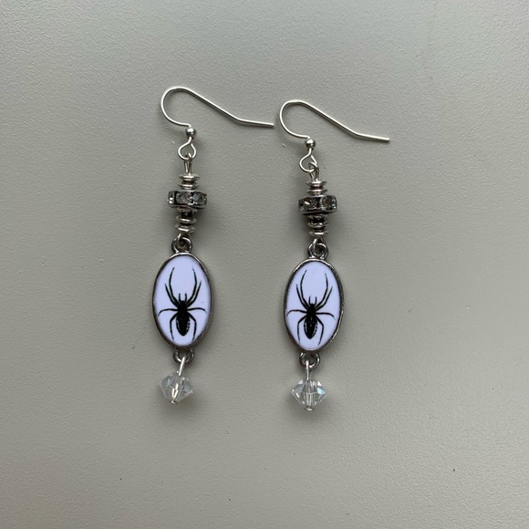 Spider earrings - Picture 2 of 2
